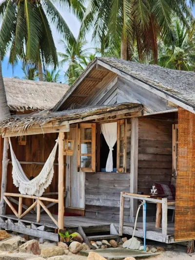 Double Room with Sea View — Castaway Beach Bungalows